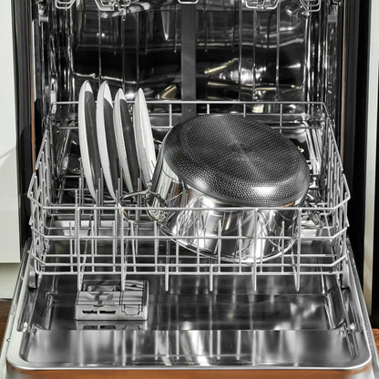 Hybrid Stock Pot With Lid, 8-Qt